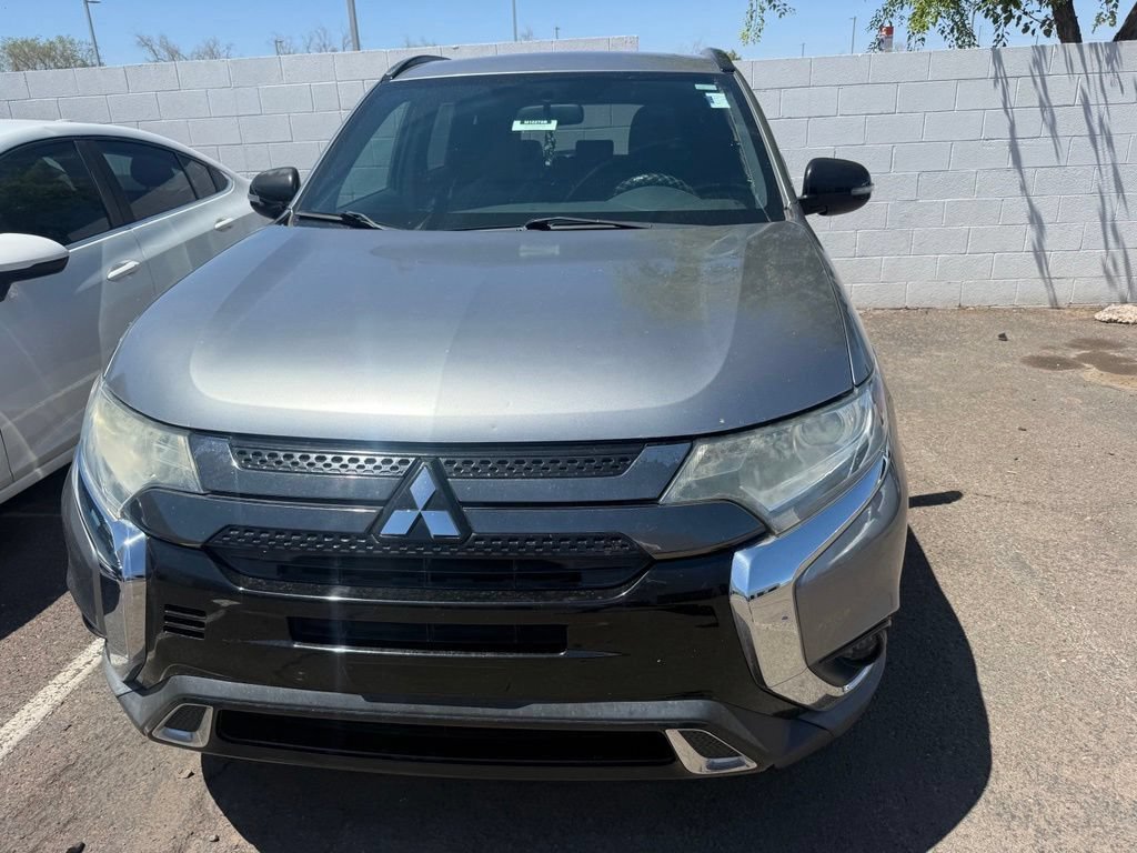 Used 2019 Mitsubishi Outlander LE FWD image 3