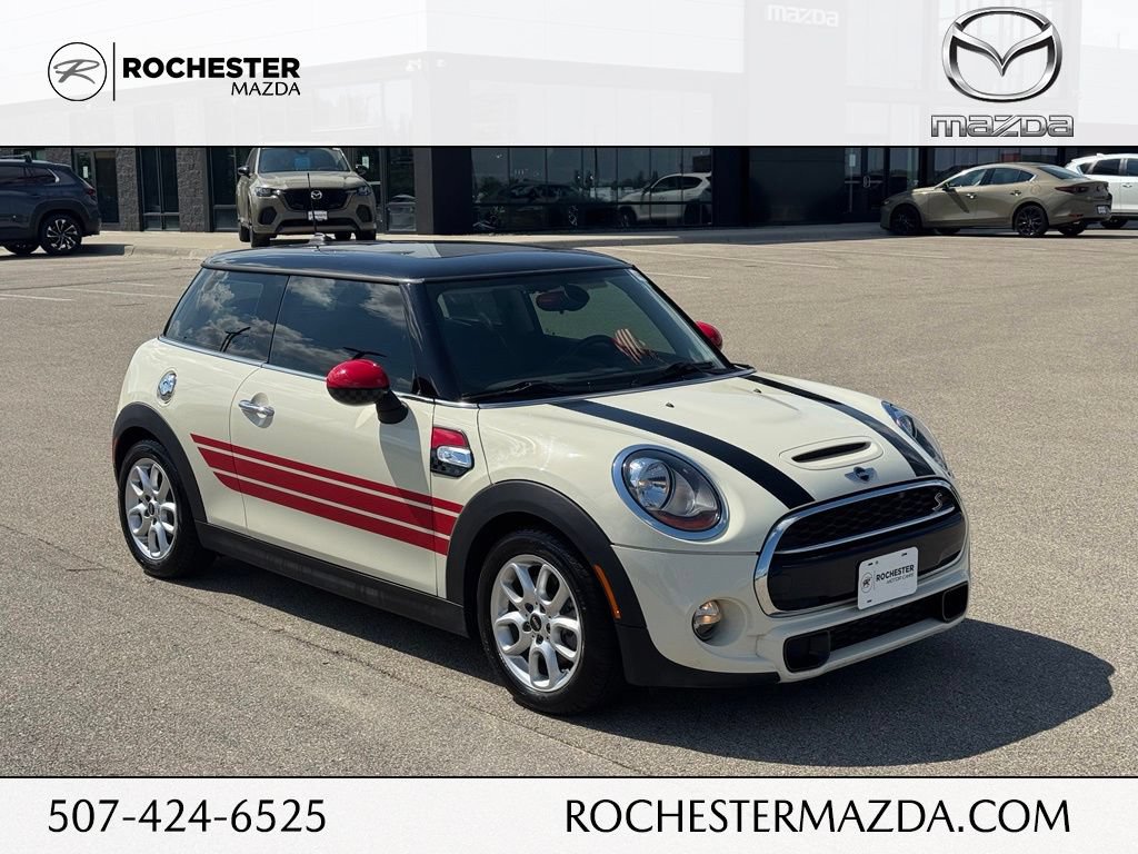 Used 2015 MINI Cooper S FWD image 1