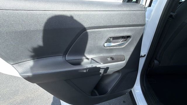 New 2026 Nissan Kicks SV w/ Cold Weather Package image 14