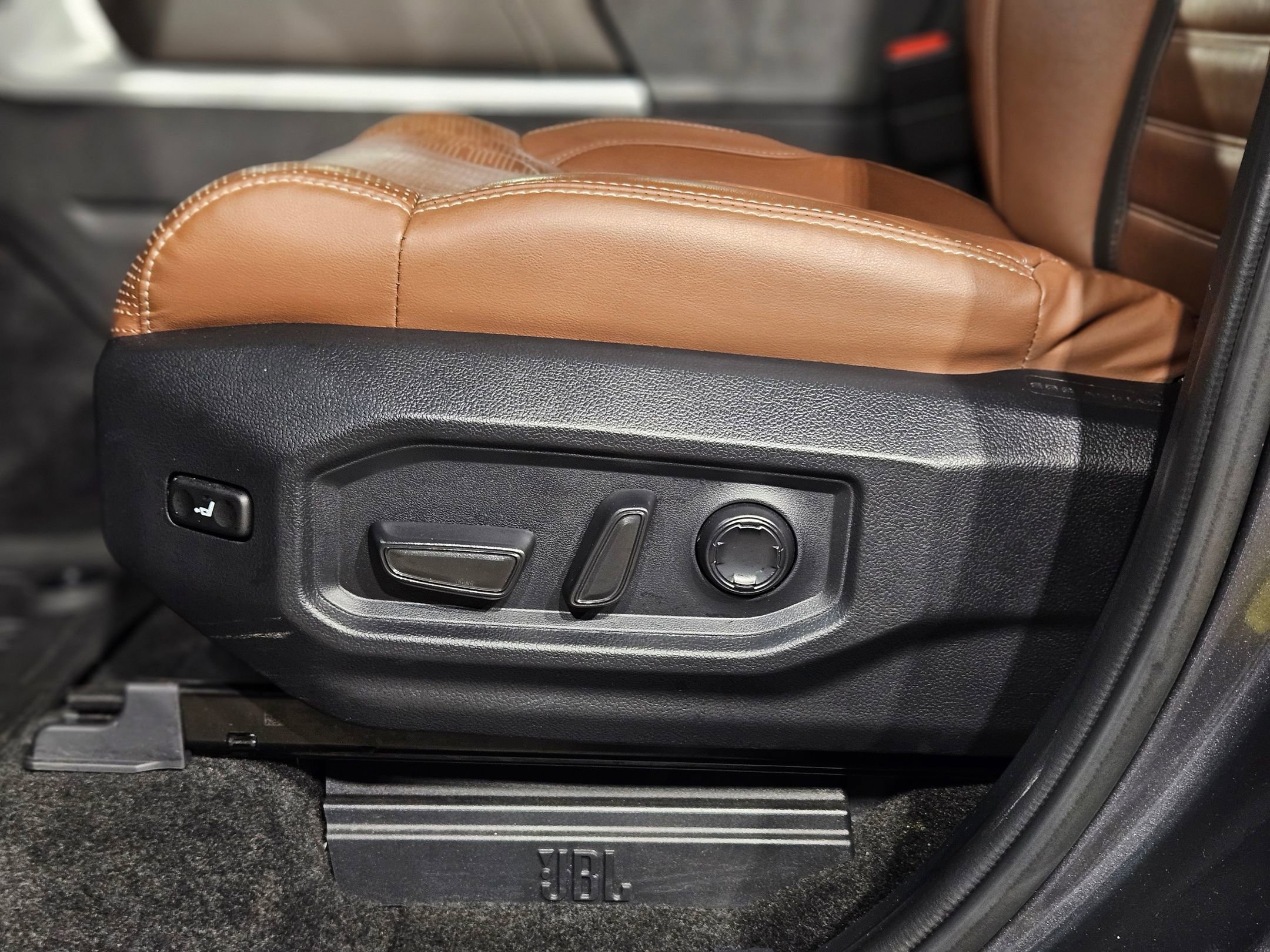 Used 2024 Toyota Tundra 1794 Edition image 23