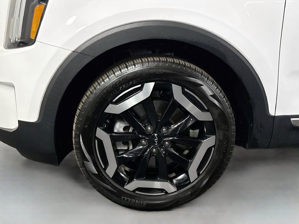 Used 2024 Kia Telluride EX FWD image 37