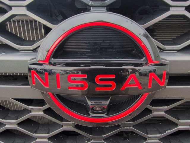 Used 2024 Nissan Titan PRO-4X w/ Pro-4x Convenience Package image 34