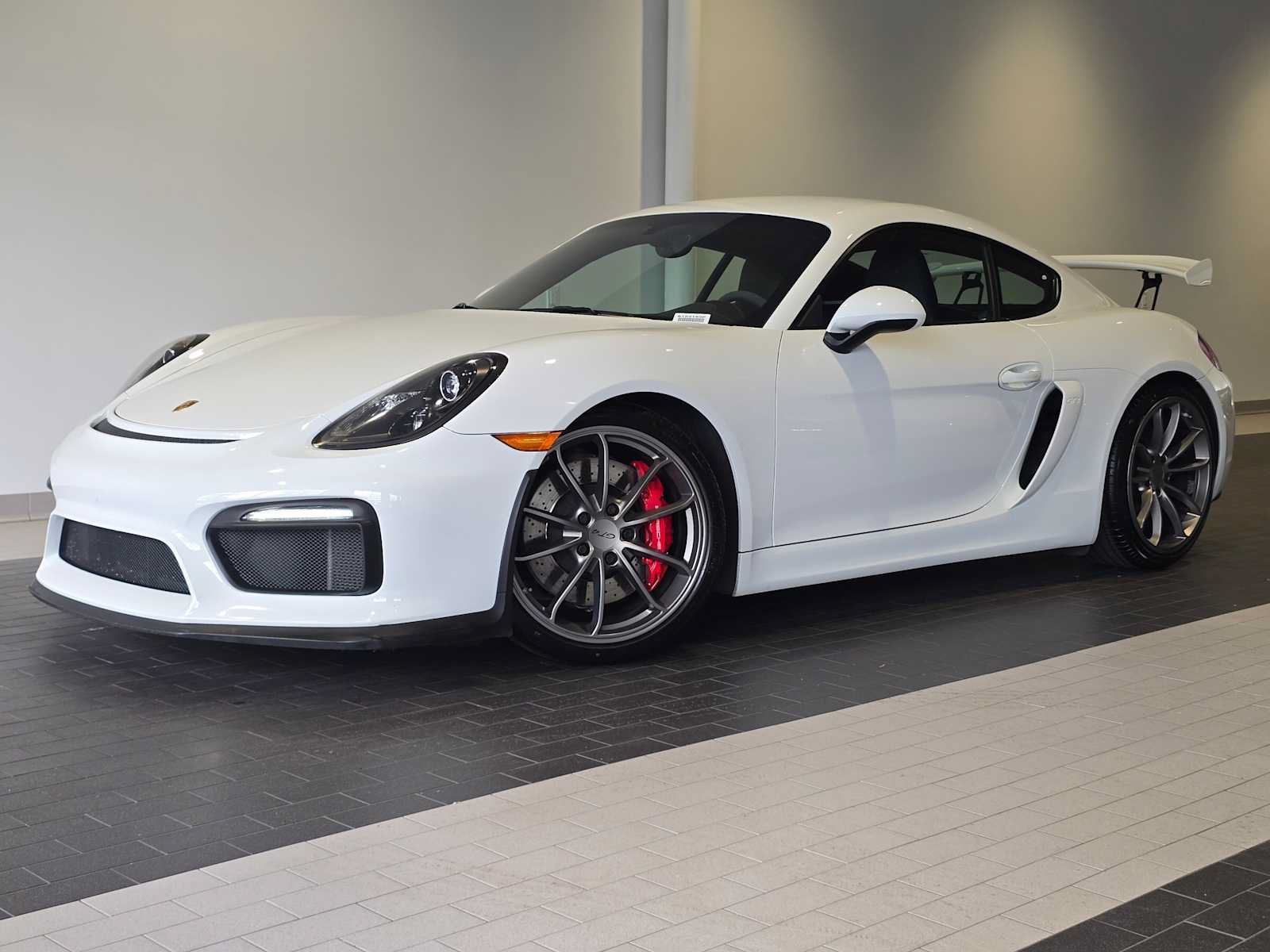 Used 2016 Porsche Cayman GT4 RWD image 1