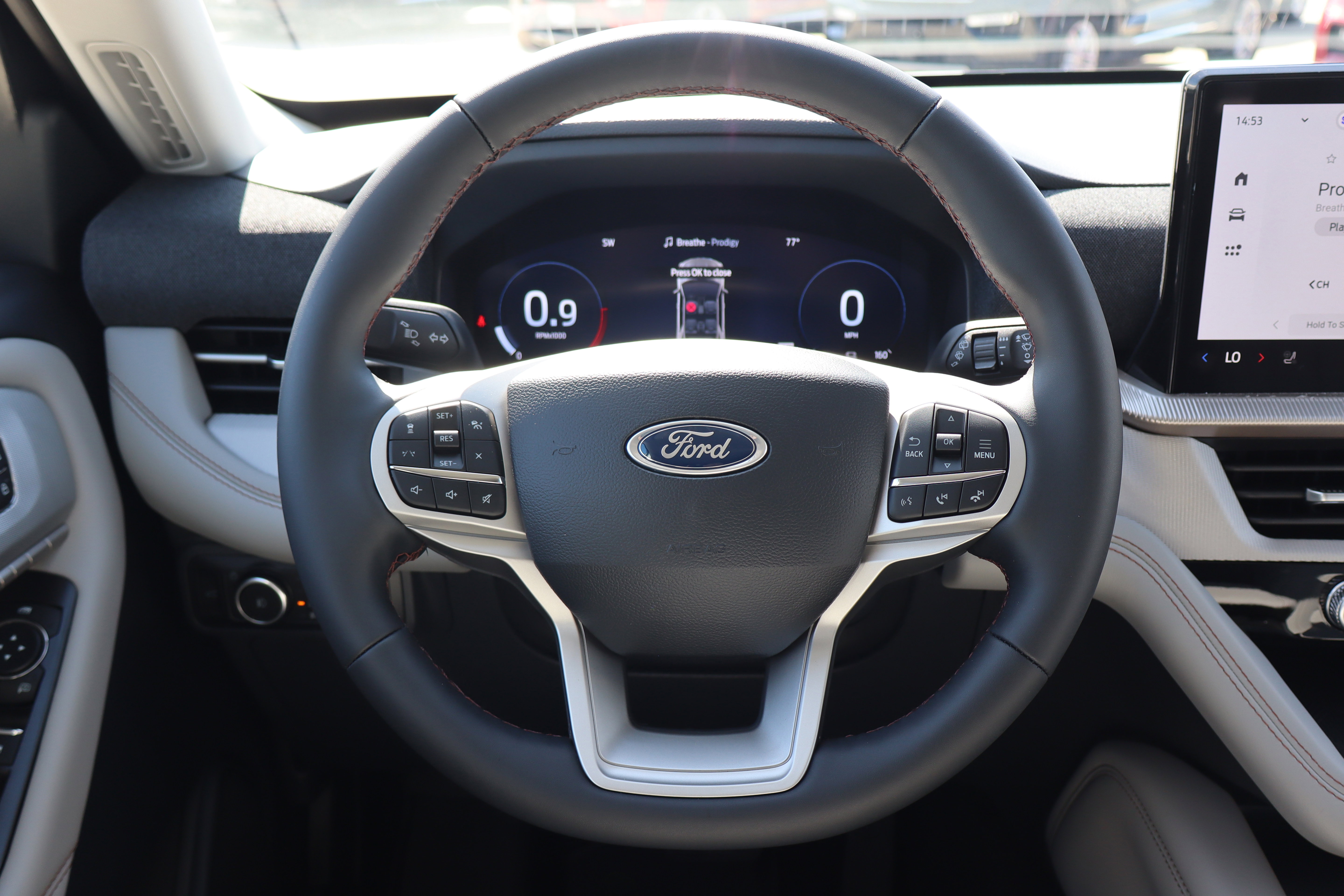 New 2026 Ford Explorer Active w/ Active Comfort Package AWD/4WD image 16