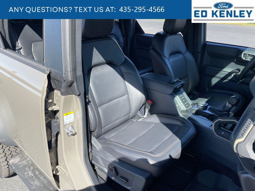 Used 2026 Ford Bronco Badlands AWD/4WD image 27