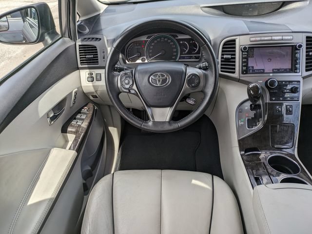 Used 2013 Toyota Venza Limited w/ Tow Prep Pkg FWD image 16