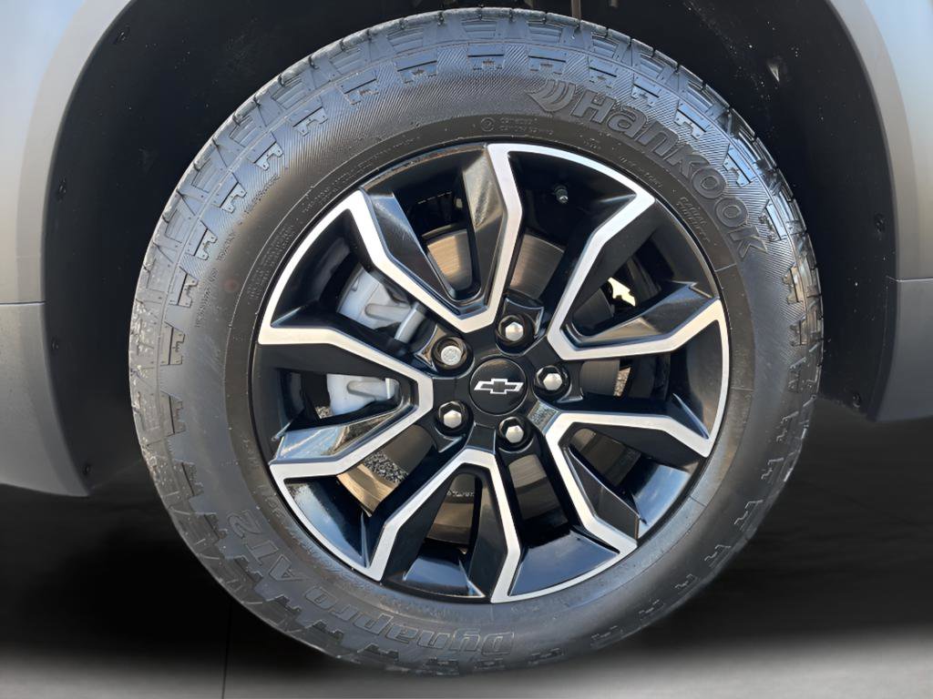 Used 2025 Chevrolet TrailBlazer ACTIV w/ Driver Confidence Package FWD image 9