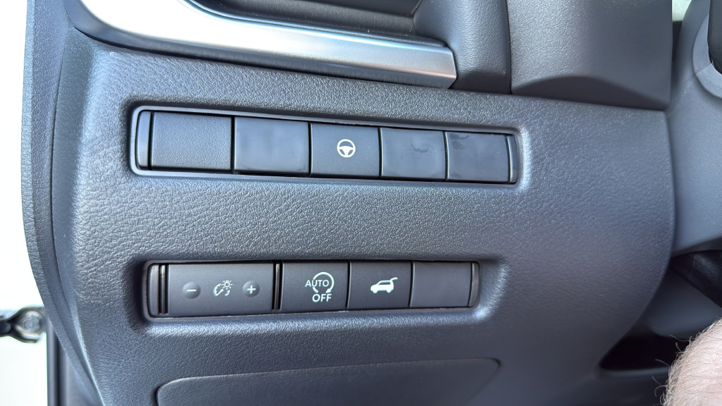 New 2026 Nissan Rogue SV AWD/4WD image 21