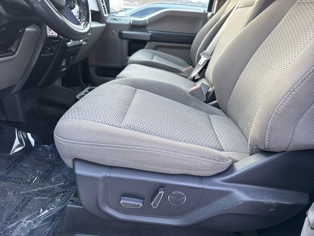 Used 2018 Ford F150 XLT w/ Equipment Group 302A Luxury image 4