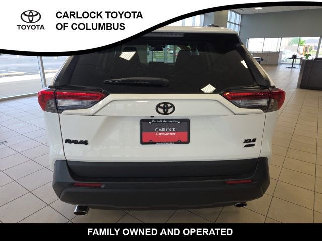 Used 2022 Toyota RAV4 XLE w/ Convenience Package AWD/4WD image 8