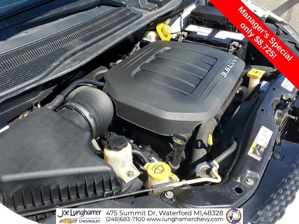 Used 2016 Dodge Grand Caravan R/T FWD image 28