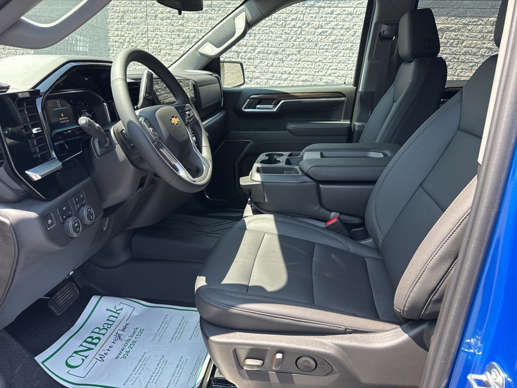 New 2025 Chevrolet Silverado 1500 LT w/ Safety Package image 18