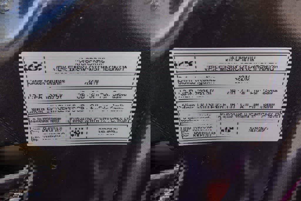 Certified 2024 Kia Sorento EX image 27