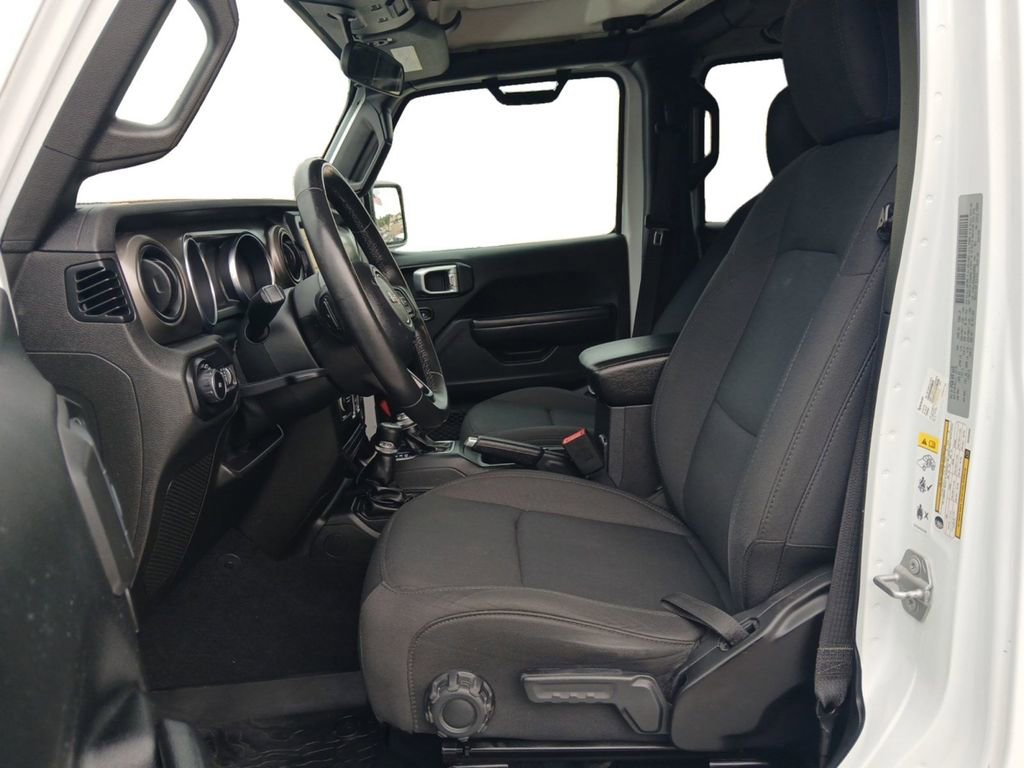Used 2019 Jeep Wrangler Unlimited Sport S image 9