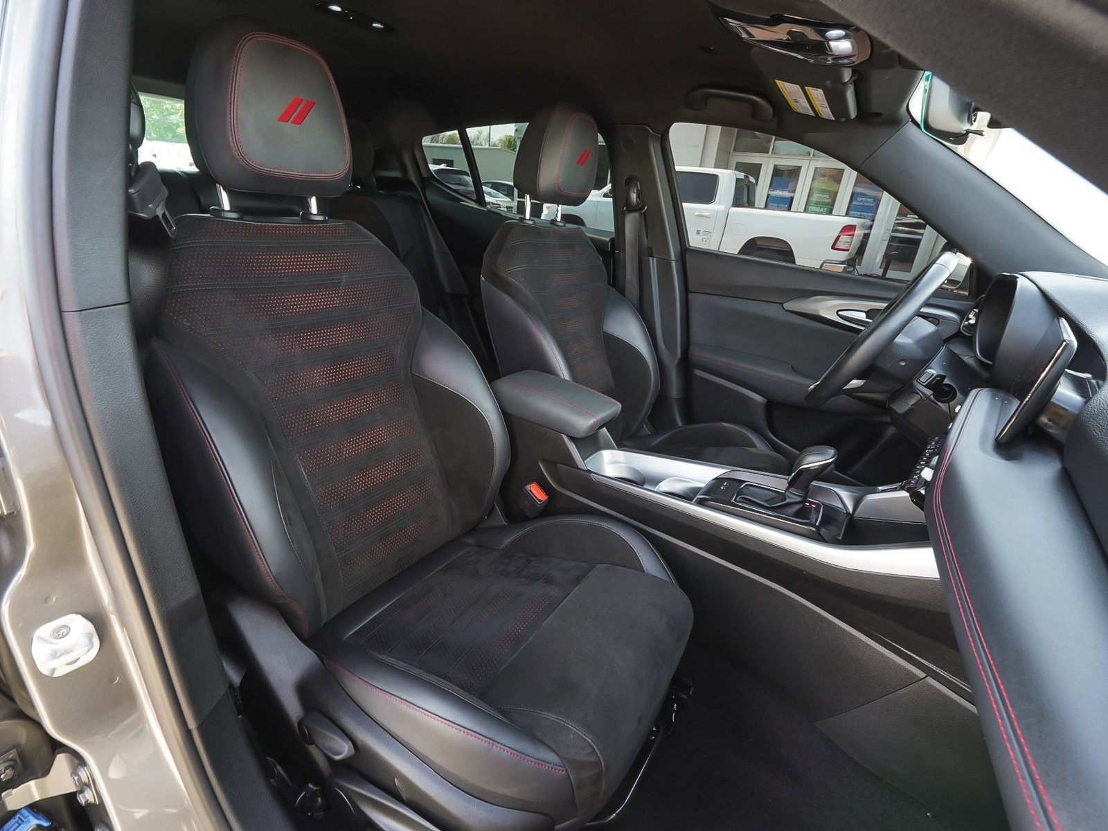 Used 2024 Dodge Hornet GT AWD/4WD image 34