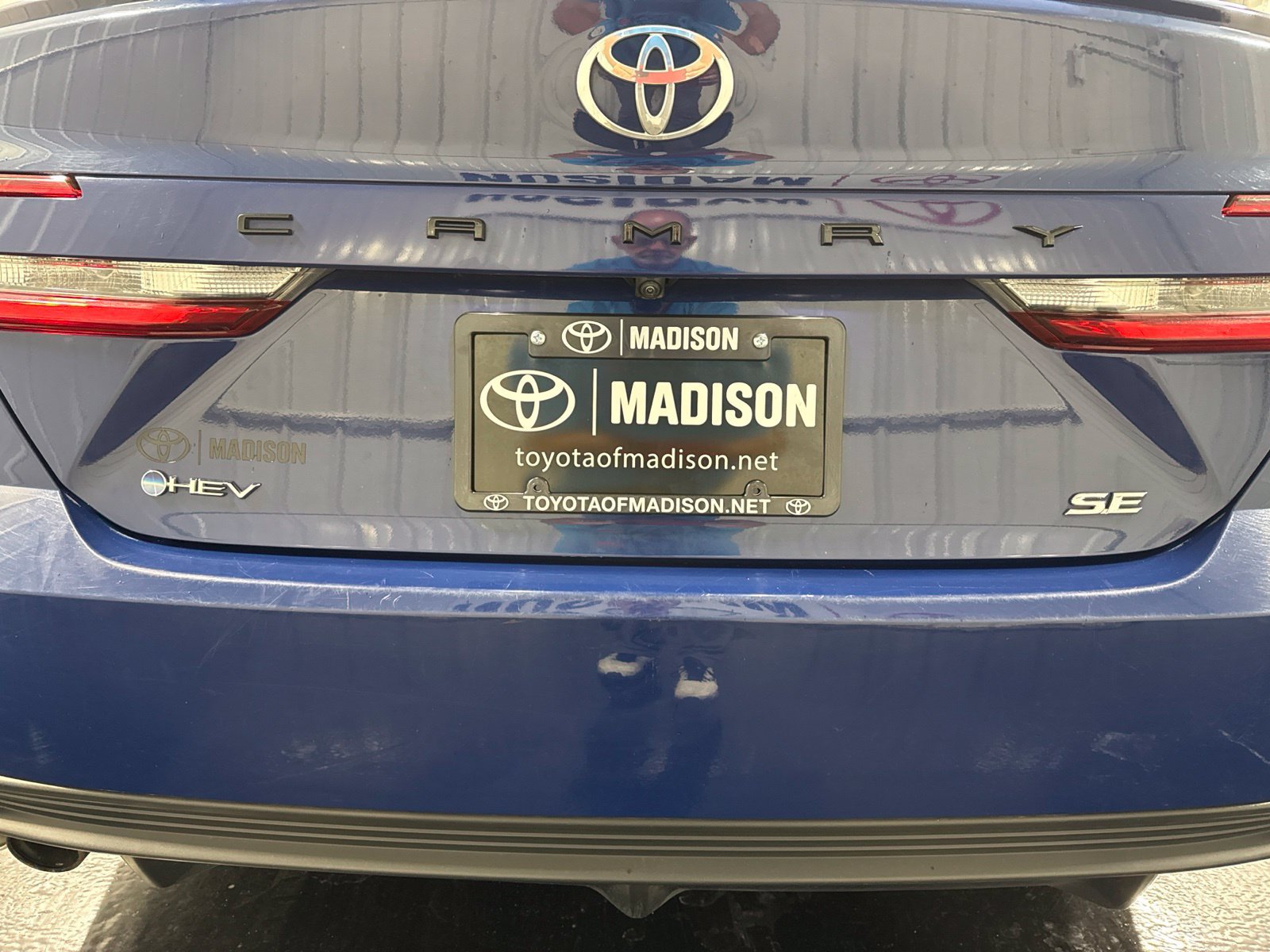 Used 2025 Toyota Camry SE FWD image 39