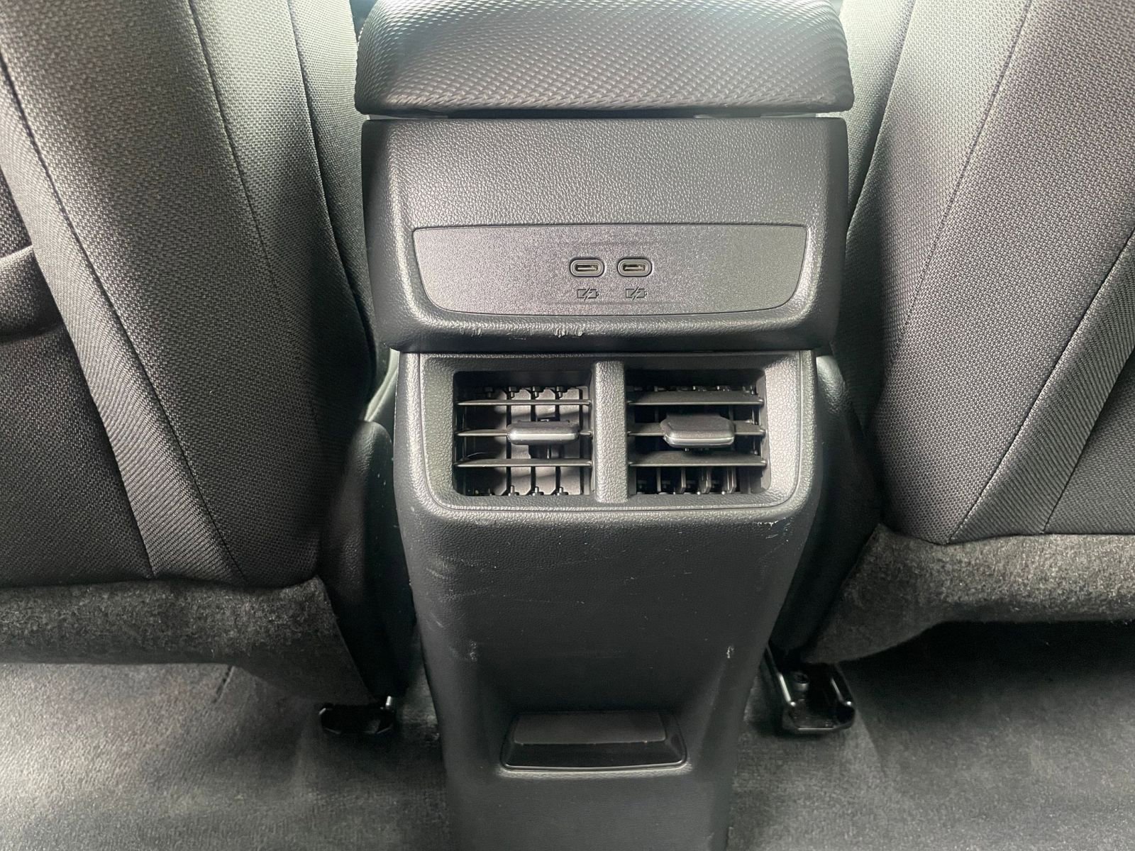 Used 2025 Chevrolet Equinox LT image 24