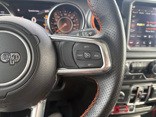 Used 2023 Jeep Gladiator Mojave w/ Cold Weather Group AWD/4WD image 18