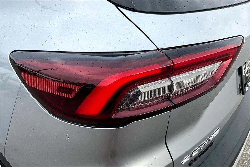 Used 2023 Ford Escape Active image 39