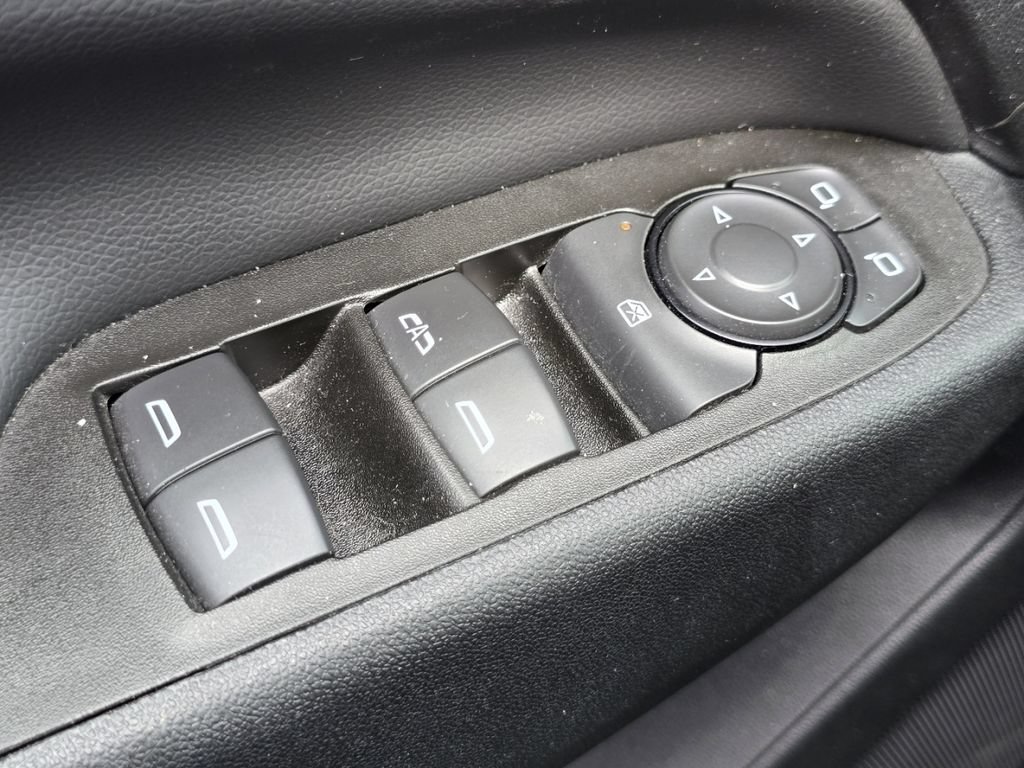 Used 2022 Chevrolet Equinox LT FWD image 22