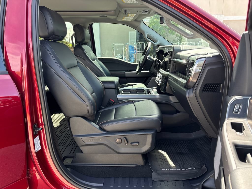 Certified 2025 Ford F350 Lariat w/ Lariat Ultimate Package AWD/4WD image 7