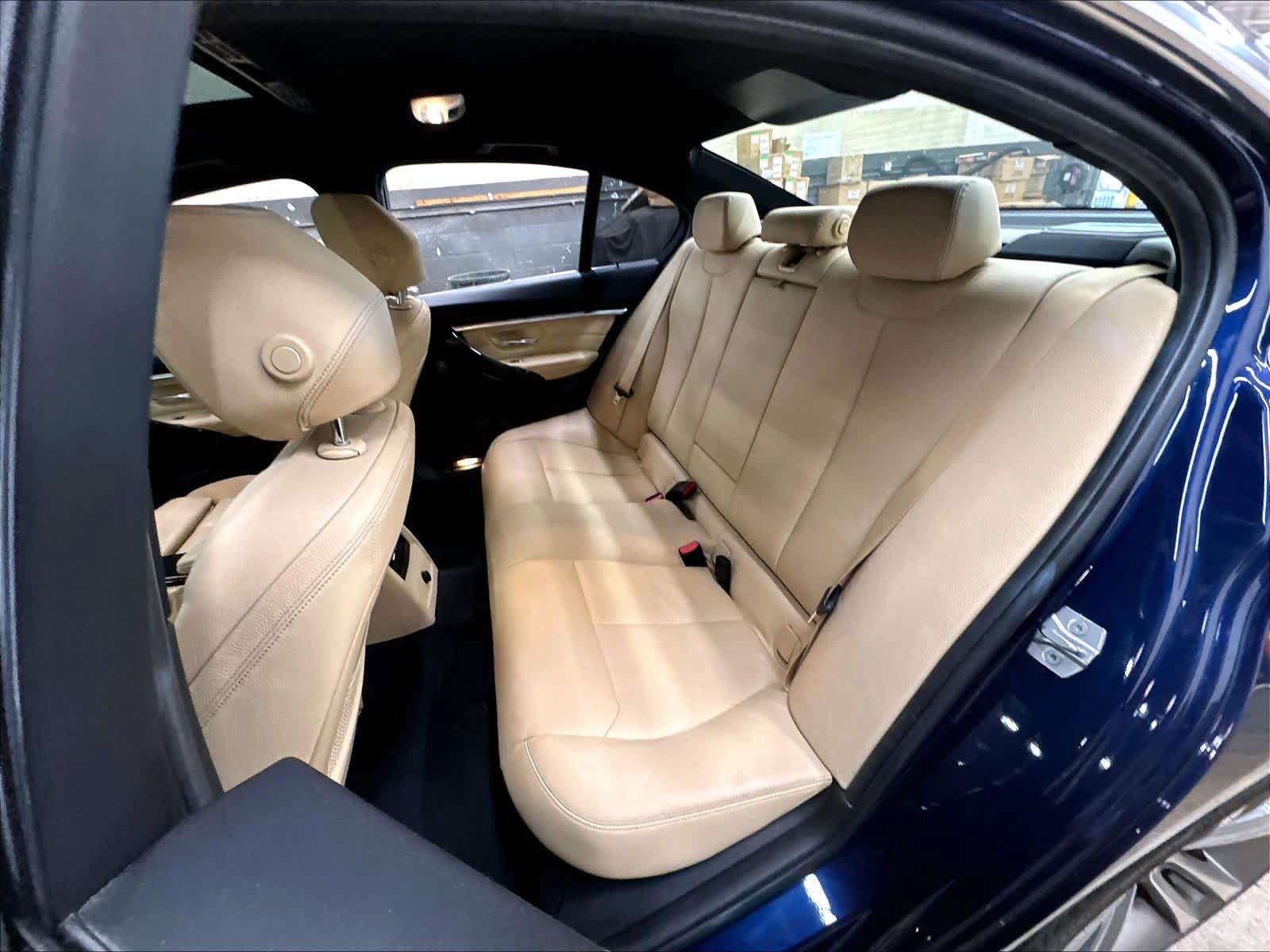 Used 2018 BMW 340i Sedan RWD image 28
