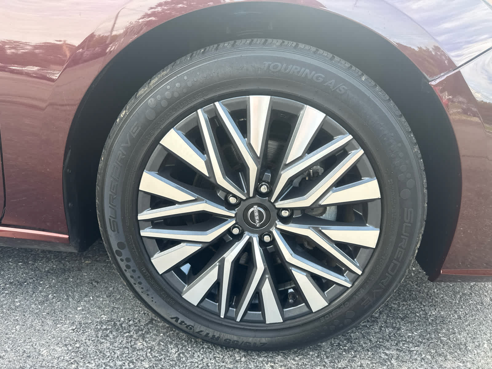 Used 2024 Nissan Altima 2.5 SV FWD image 11