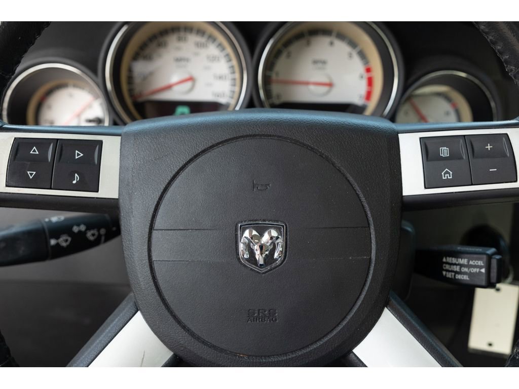 Used 2010 Dodge Charger R/T image 18