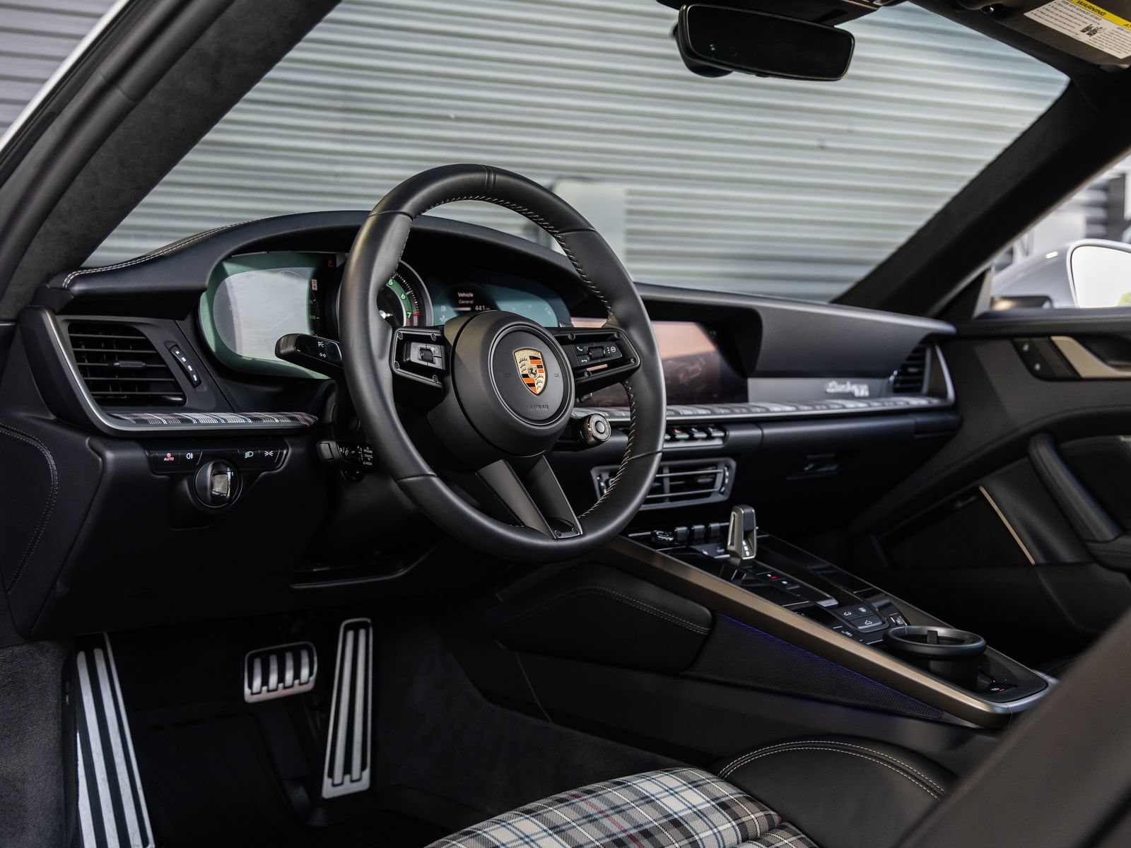 Certified 2025 Porsche 911 Turbo S AWD/4WD image 4