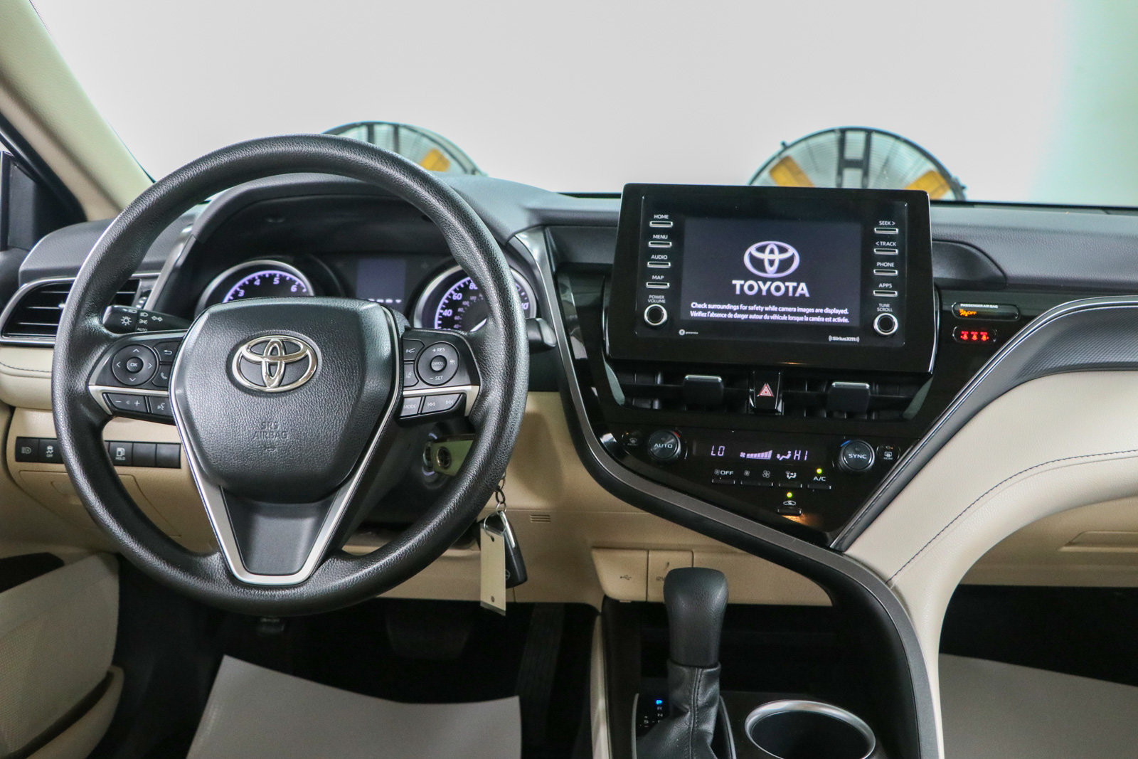 Used 2023 Toyota Camry LE FWD image 17
