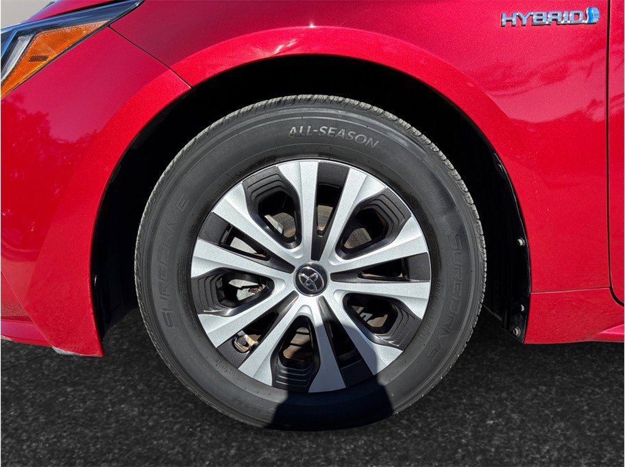 Used 2020 Toyota Corolla LE FWD image 13