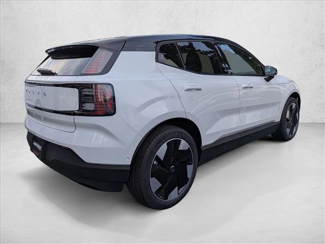 New 2026 Volvo EX30 Ultra w/ Climate Package image 2
