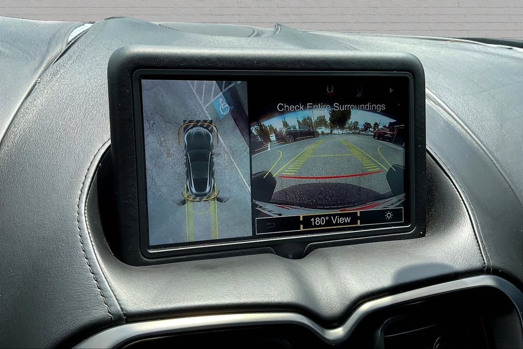 Used 2019 Aston Martin V8 Vantage Coupe RWD image 13