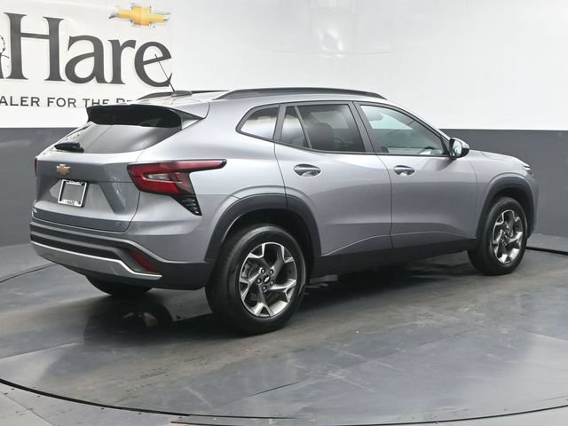 Used 2025 Chevrolet Trax LT w/ Driver Confidence Package FWD image 52