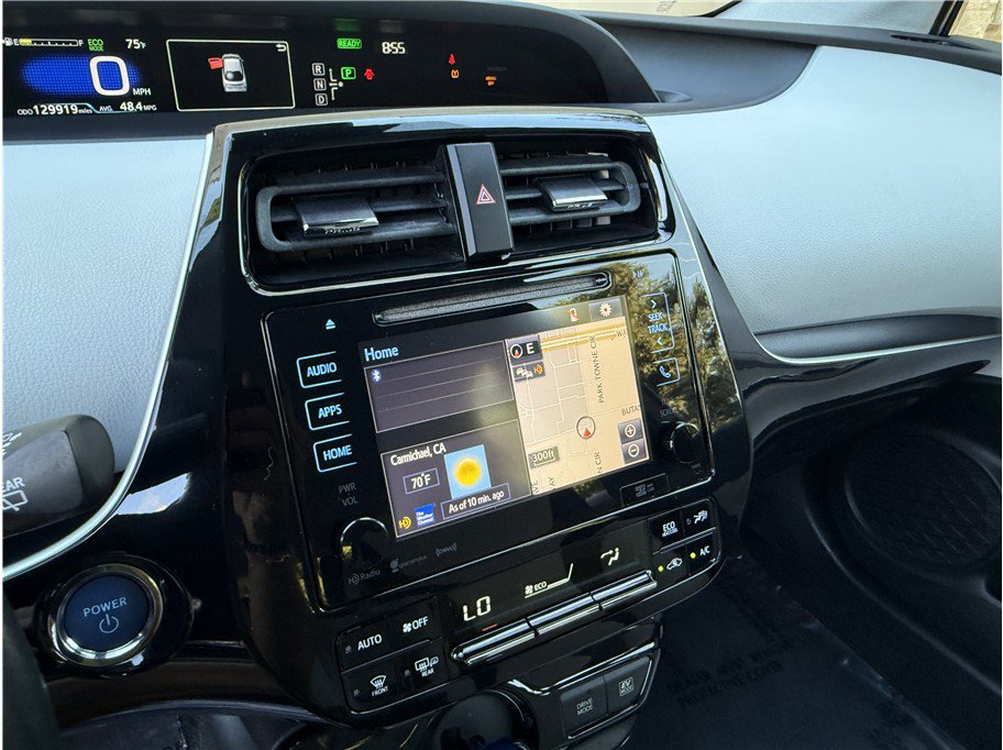 Used 2016 Toyota Prius Three Touring FWD image 14