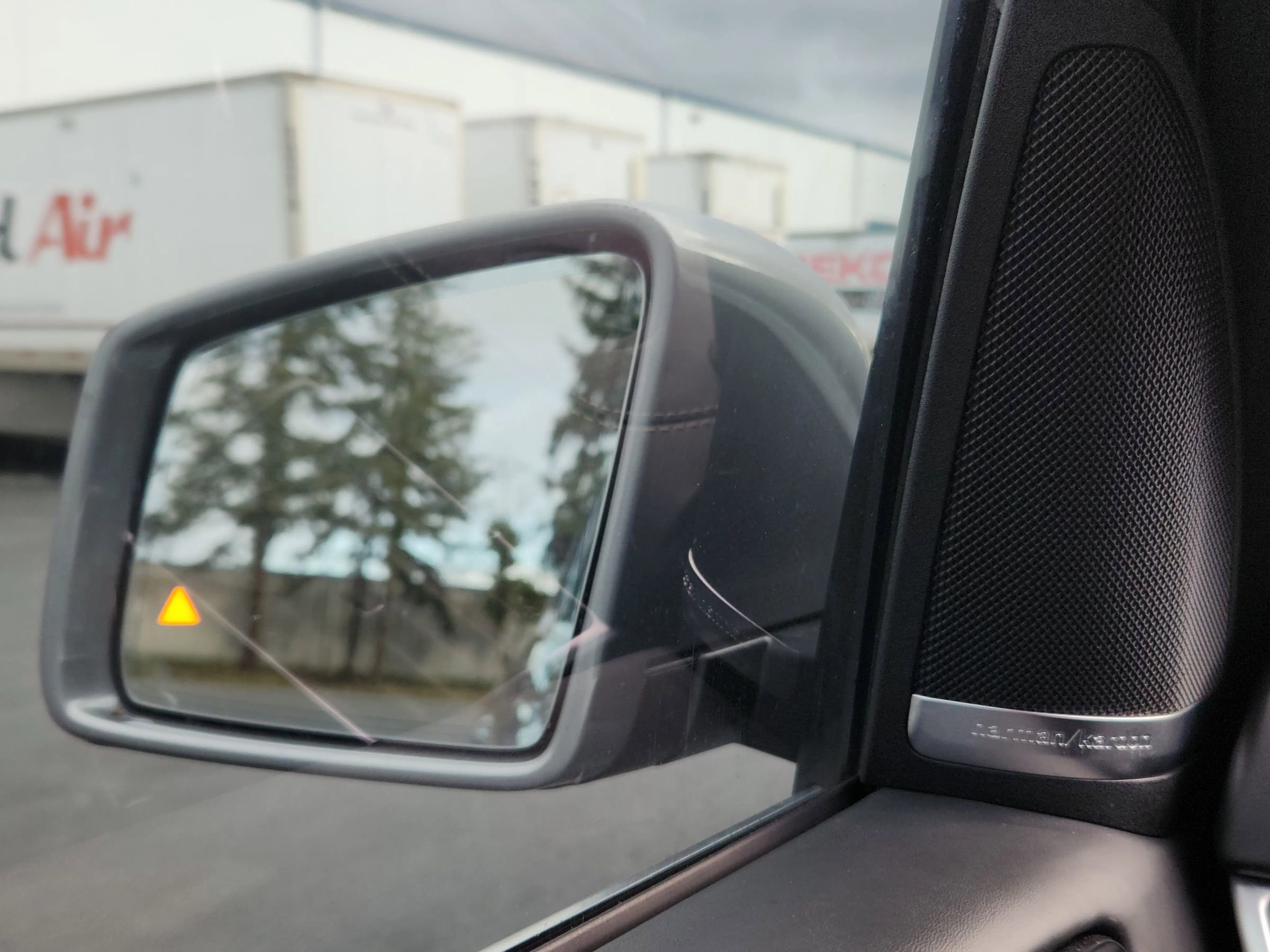 Used 2016 Mercedes-Benz GL 63 AMG 4MATIC image 7