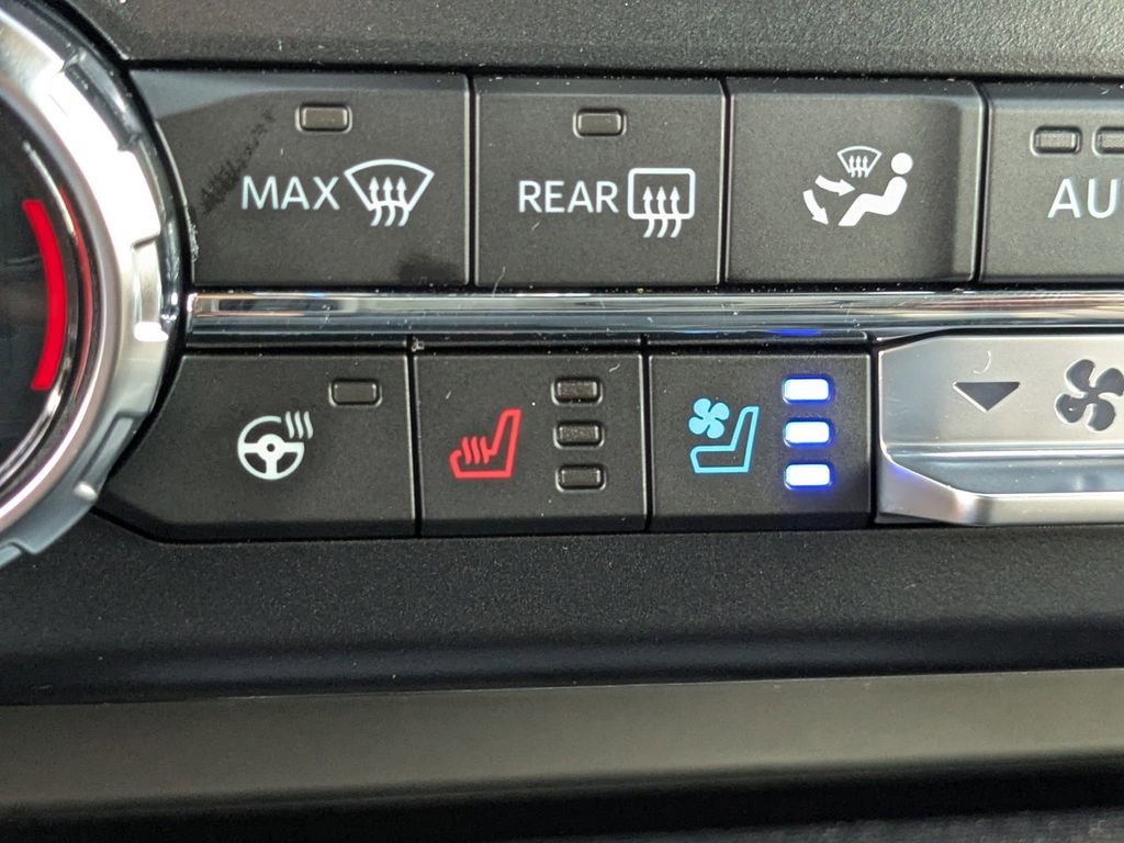 New 2026 Ford F350 Lariat image 39