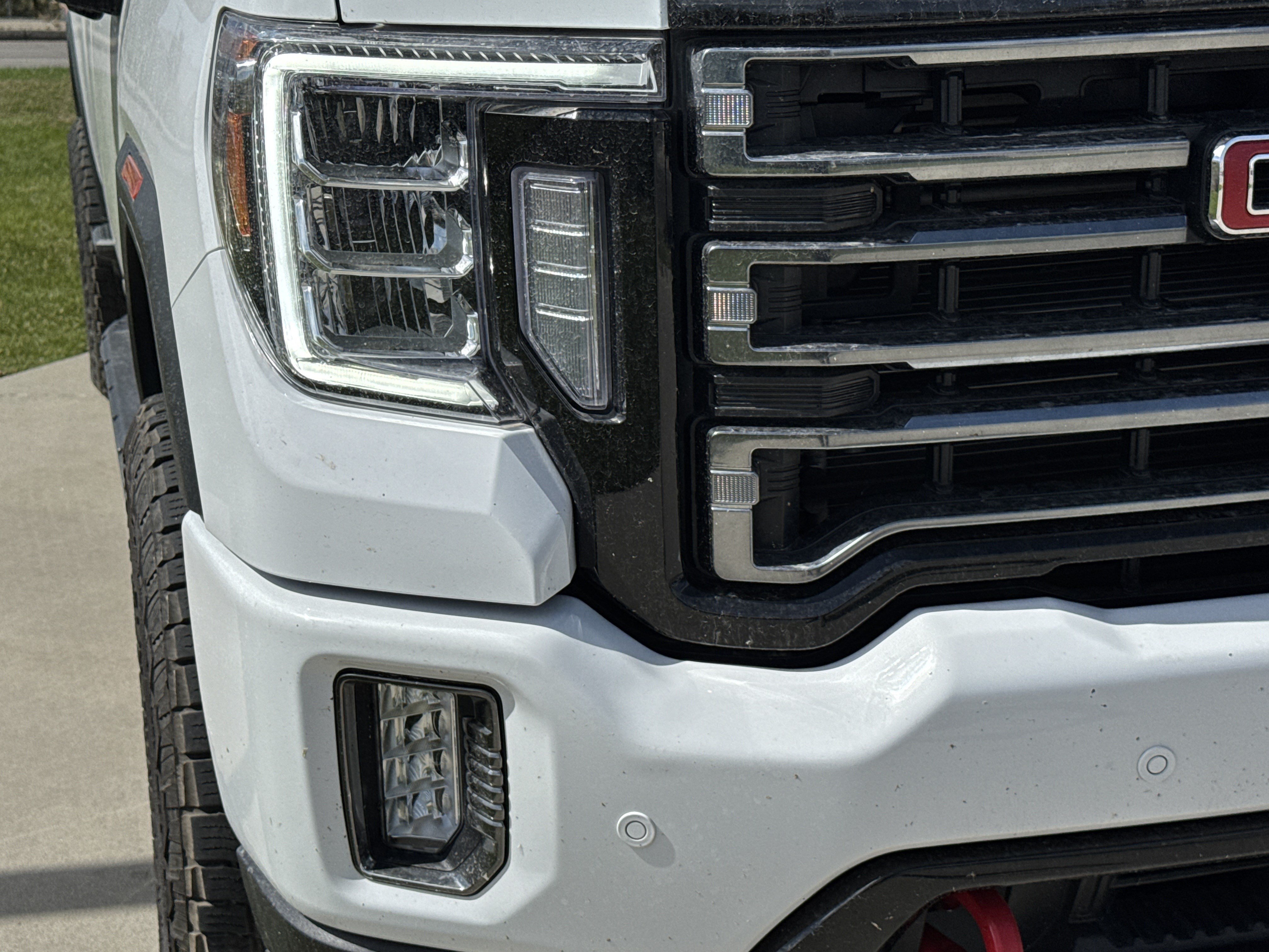 Used 2023 GMC Sierra 2500 AT4 w/ AT4 Preferred Package AWD/4WD image 10