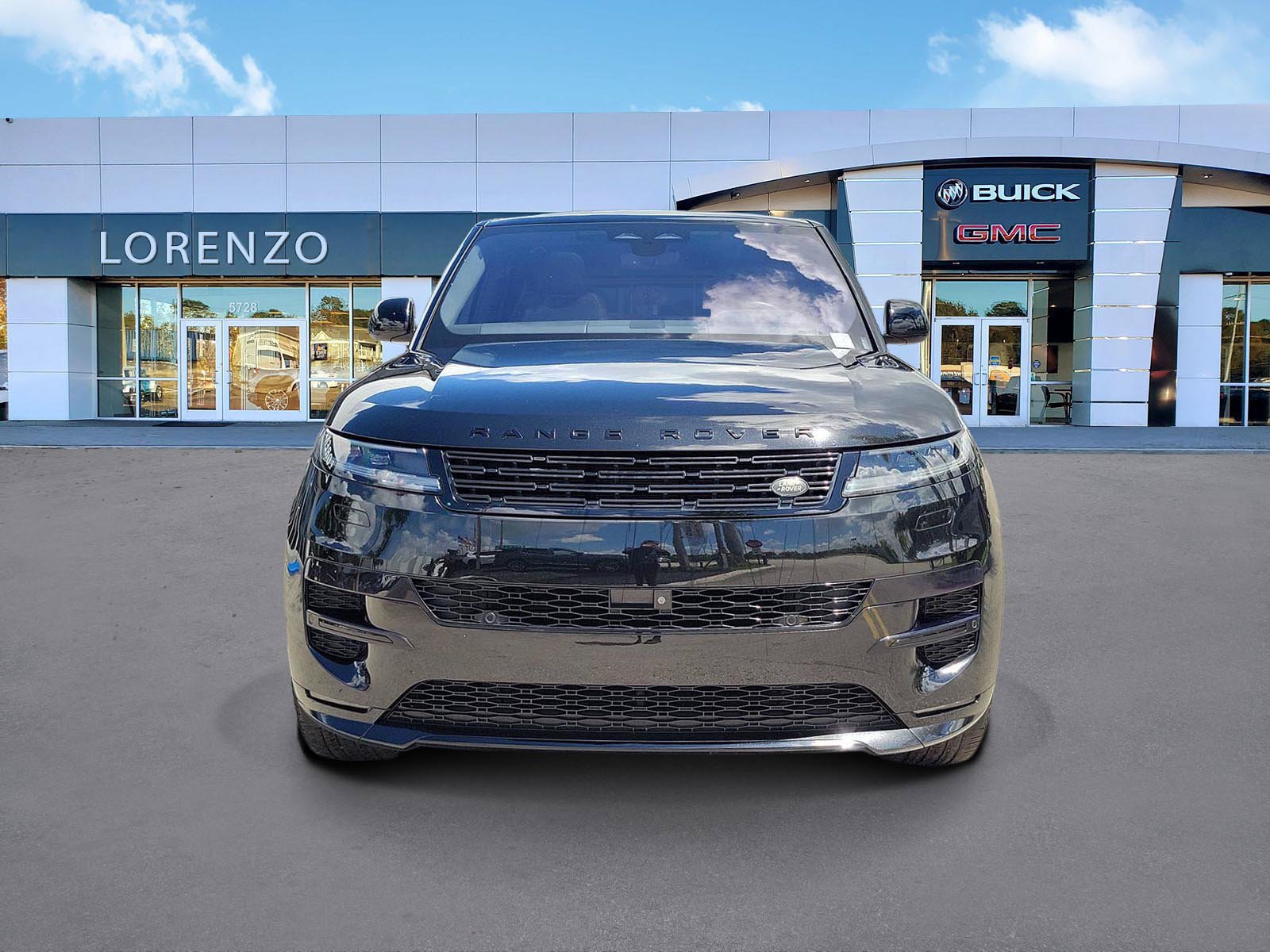 Used 2023 Land Rover Range Rover Sport SE Dynamic AWD/4WD image 2