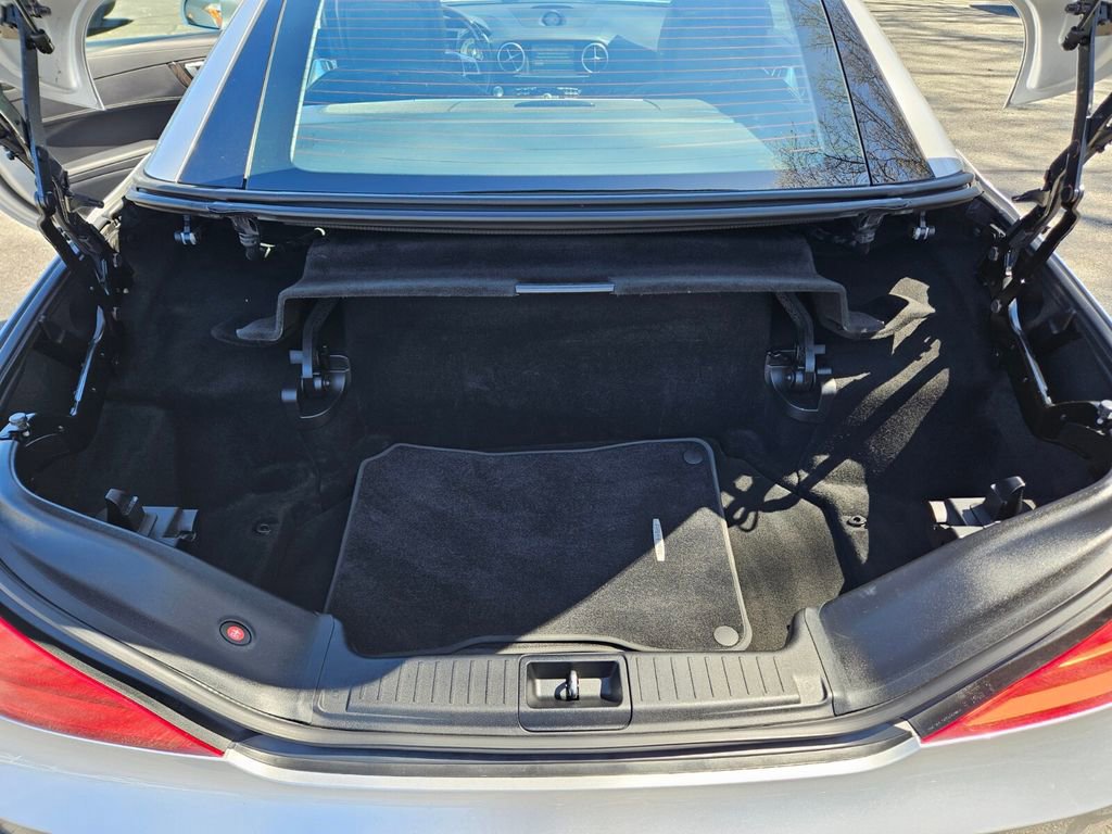 Certified 2016 Mercedes-Benz SL 400 image 26