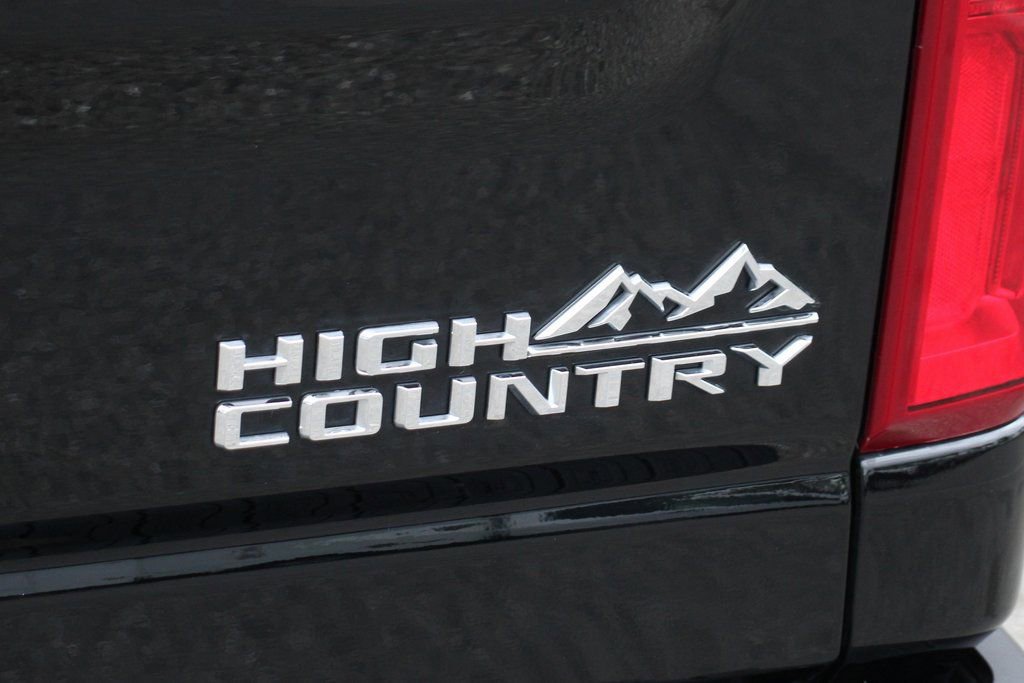 Used 2024 Chevrolet Silverado 2500 High Country w/ Technology Package AWD/4WD image 51