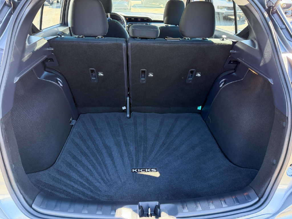 Certified 2024 Nissan Kicks SV FWD image 32