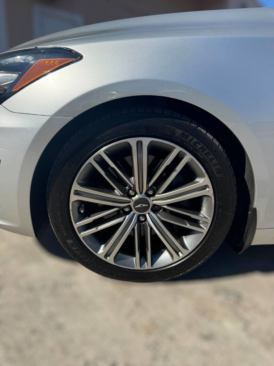 Used 2018 Genesis G80 3.8 w/ Option Group 03 image 37