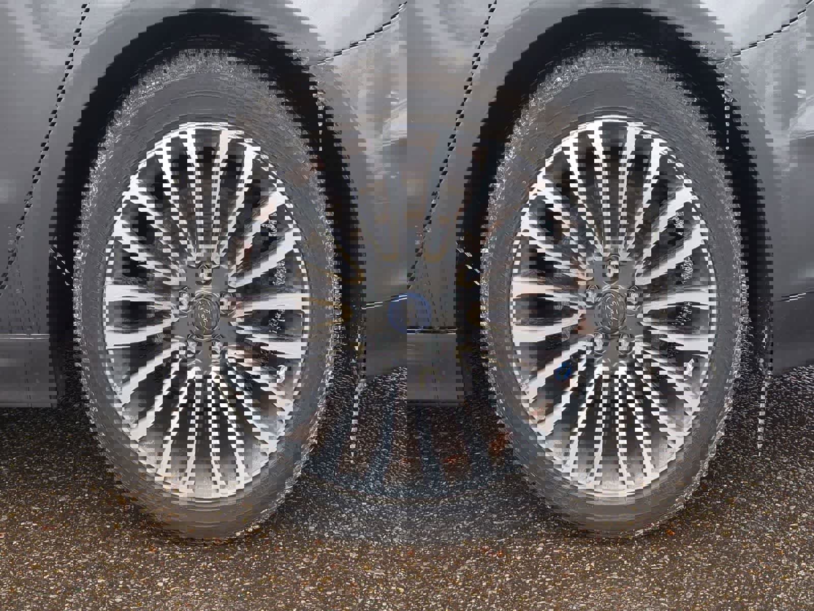 Used 2017 Ford Fusion Titanium image 13