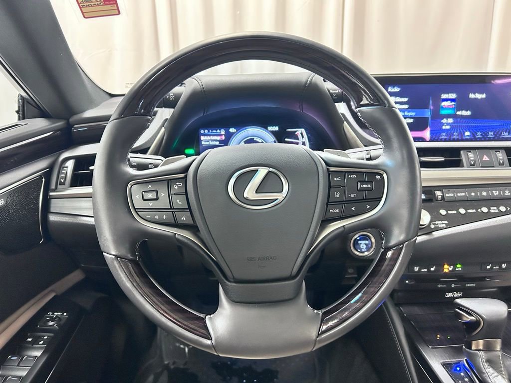 Used 2021 Lexus ES 300h w/ Premium Package image 8