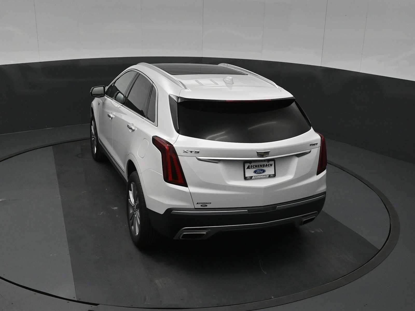 Used 2024 Cadillac XT5 Premium Luxury FWD image 24
