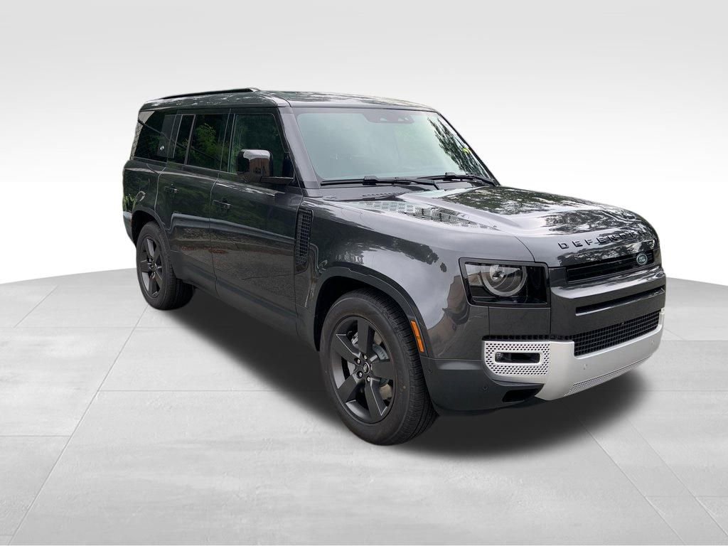 New 2024 Land Rover Defender 130 S image 3