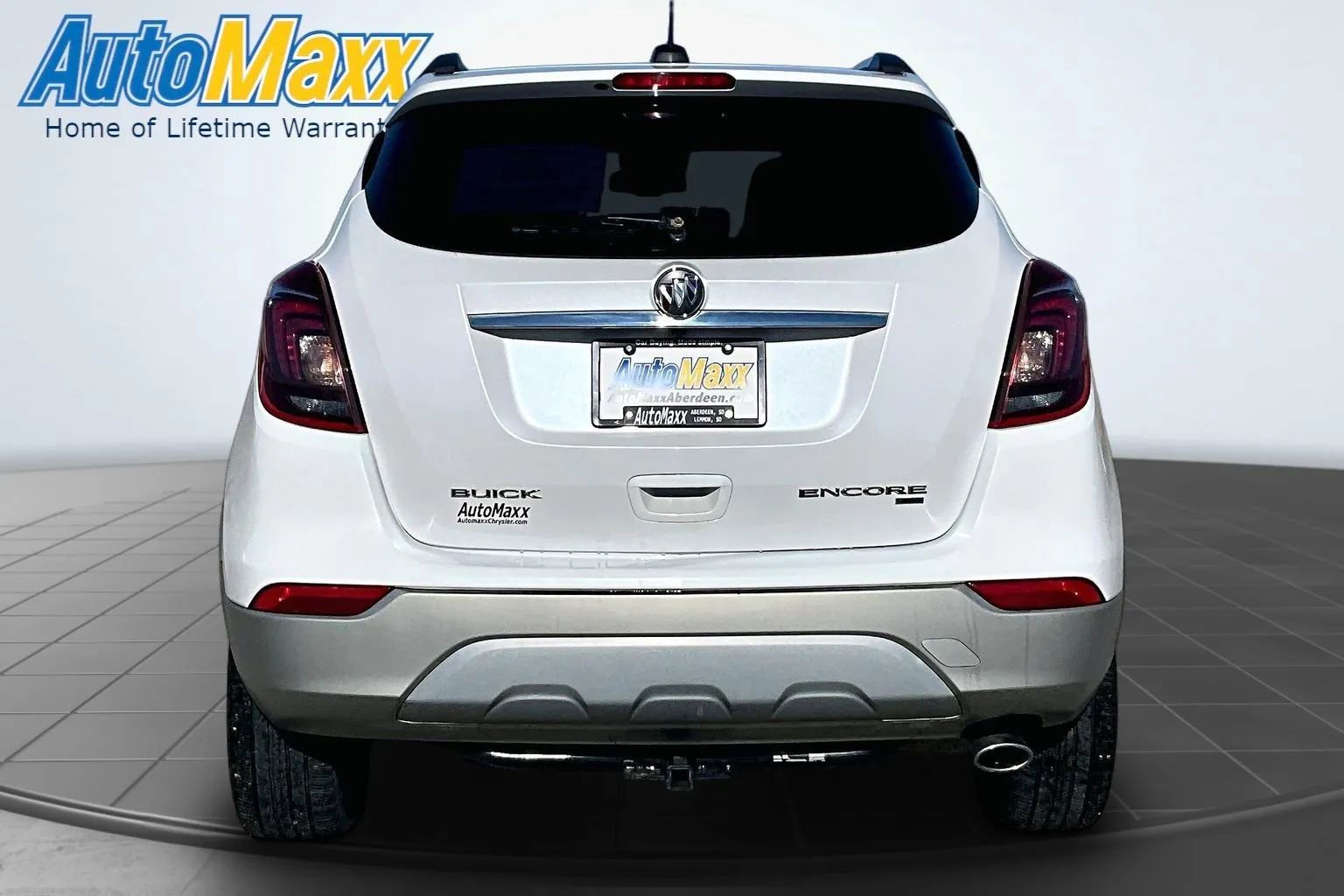 Used 2017 Buick Encore Preferred AWD/4WD image 9