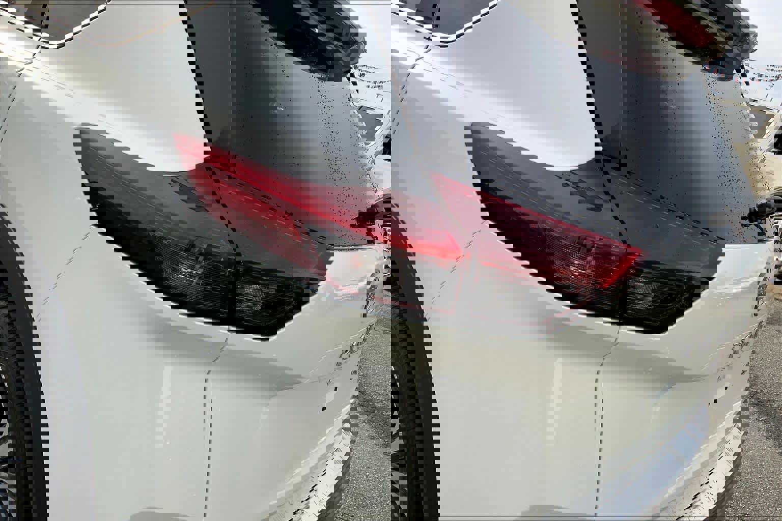 Used 2023 Nissan Rogue SV image 27