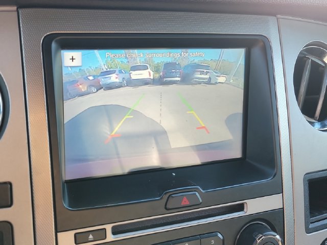 Used 2017 Ford Expedition EL Limited w/ Equipment Group 301A AWD/4WD image 16
